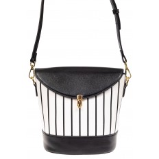 На фото 2 - Женская сумка из кожзама сумка с клапаном, цвет черный
