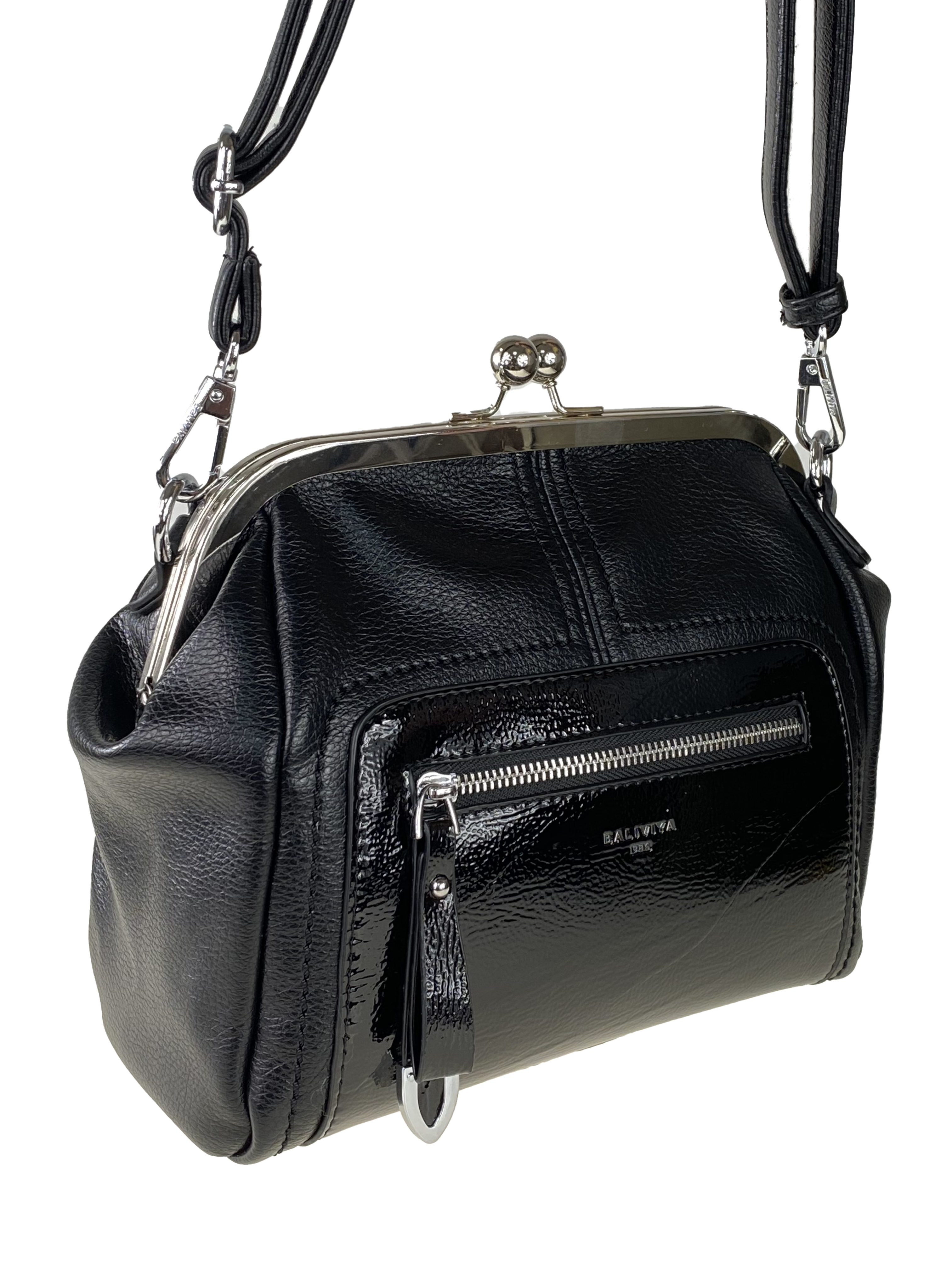 На фото 1 - Женская сумка из искусственной кожи с фермуаром, цвет чёрный