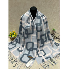 На фото 1 - Мягкий палантин из кашемира мультицвет На фото 1 - Мягкий палантин из кашемира мультицвет