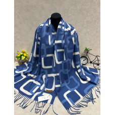 На фото 1 - Мягкий палантин из кашемира мультицвет На фото 1 - Мягкий палантин из кашемира мультицвет