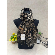 На фото 1 - Мягкий палантин из кашемира мультицвет На фото 1 - Мягкий палантин из кашемира мультицвет