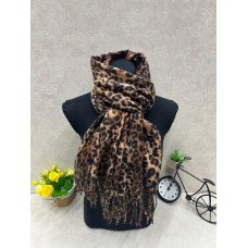 На фото 1 - Мягкий палантин из кашемира мультицвет На фото 1 - Мягкий палантин из кашемира мультицвет