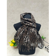 На фото 1 - Мягкий палантин из кашемира мультицвет На фото 1 - Мягкий палантин из кашемира мультицвет