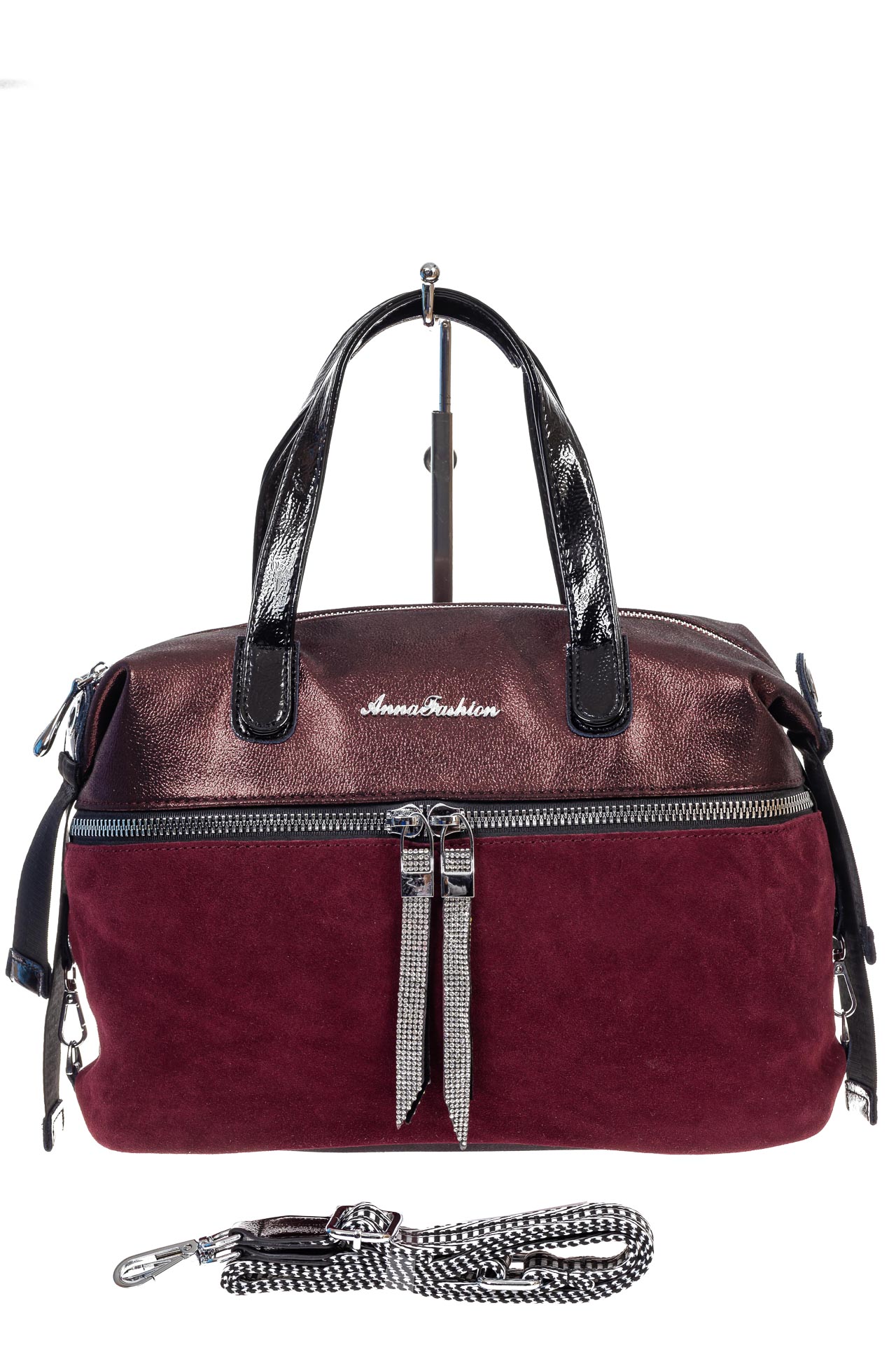 На фото 2 - Женская сумка хобо из натуральной замши и искусственной кожи, цвет бордо