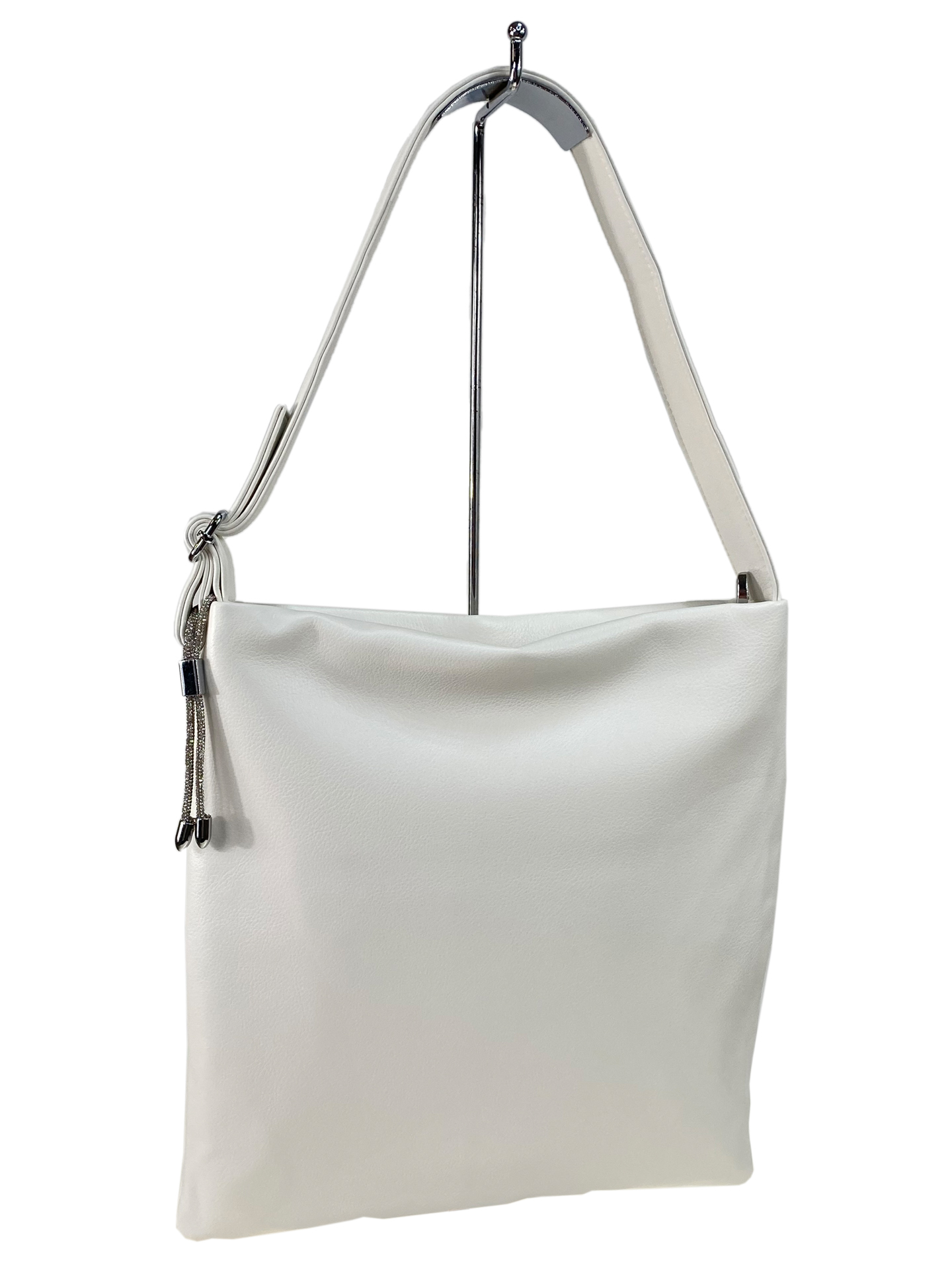 На фото 1 - Женская сумка из искусственной кожи цвет белый