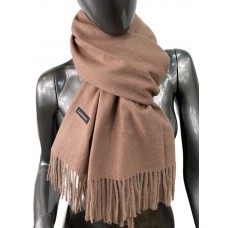На фото 1 - Мягкий палантин-шарф из кашемира,  цвет коричневый 