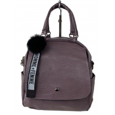 На фото 2 - Компактная сумка-рюкзак  из искусственной кожи, цвет  фиолетовый