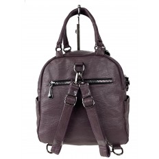 На фото 3 - Компактная сумка-рюкзак  из искусственной кожи, цвет  фиолетовый