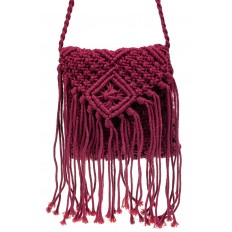 На фото 2 - Плетеная сумка с бахромой, цвет малиновый