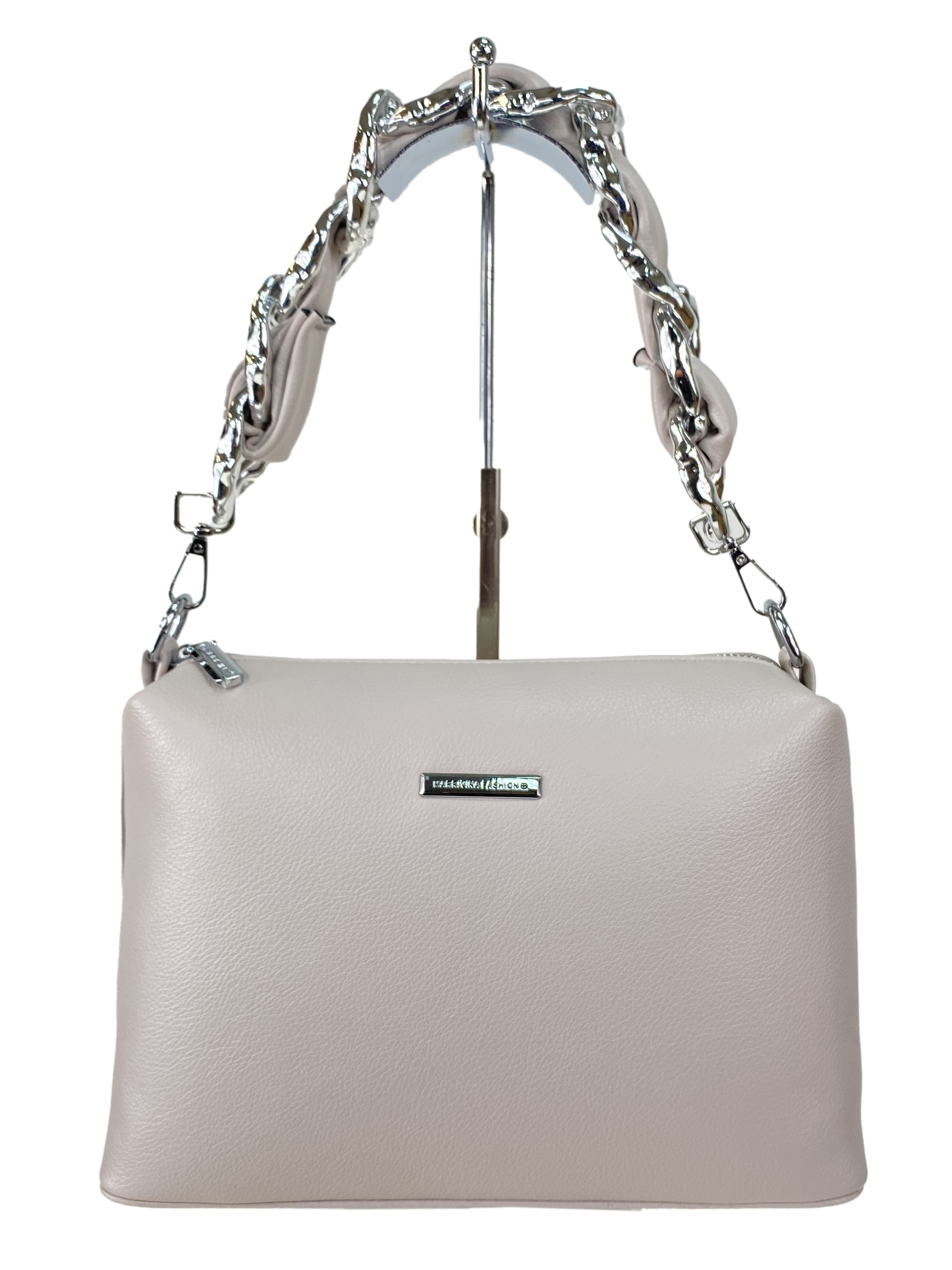 На фото 2 -  Мягкая женская сумка из искусственной кожи, цвет серый