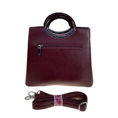 На фото 2 - Женская сумка из искусственной кожи, цвет бордовый На фото 2 - Женская сумка из искусственной кожи, цвет бордовый