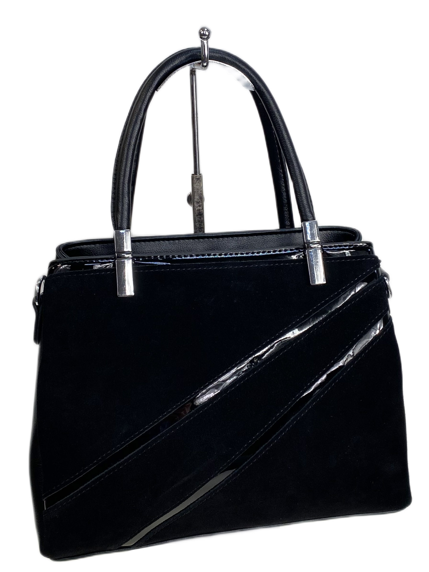 На фото 1 - Женская сумка из искусственной кожи и натуральной замши, цвет черный