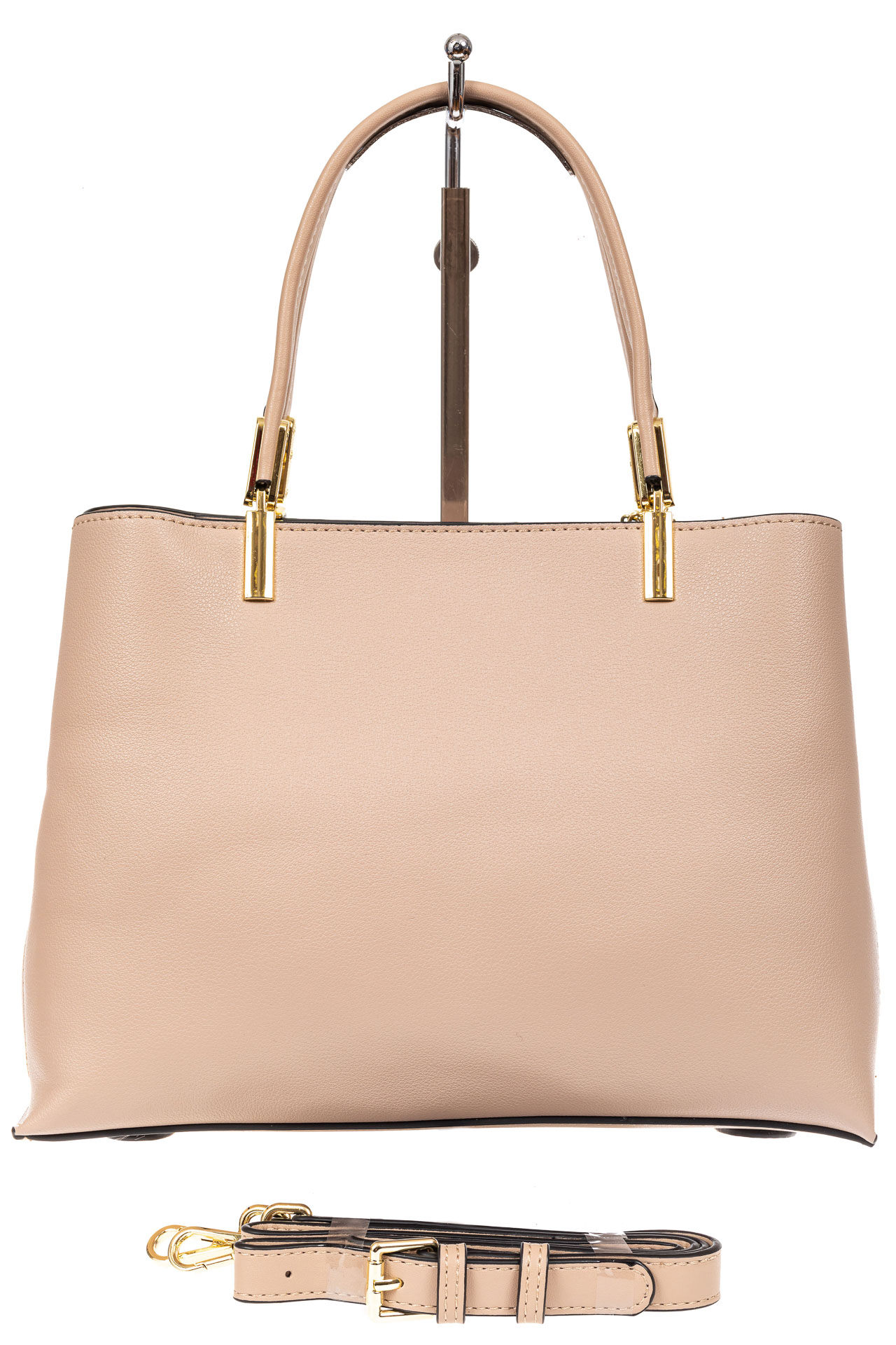 На фото 3 - Женская сумка тоут из кожзама с подвеской, цвет бежевый