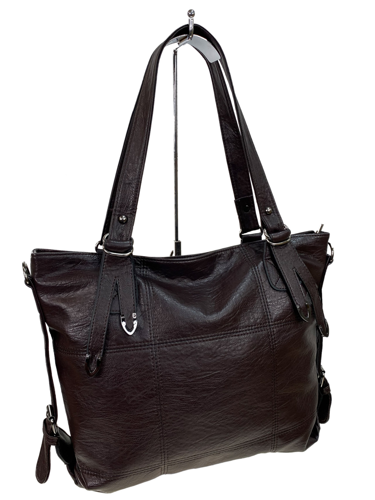 На фото 1 - Женская сумка  из искусственной кожи, цвет  шоколад