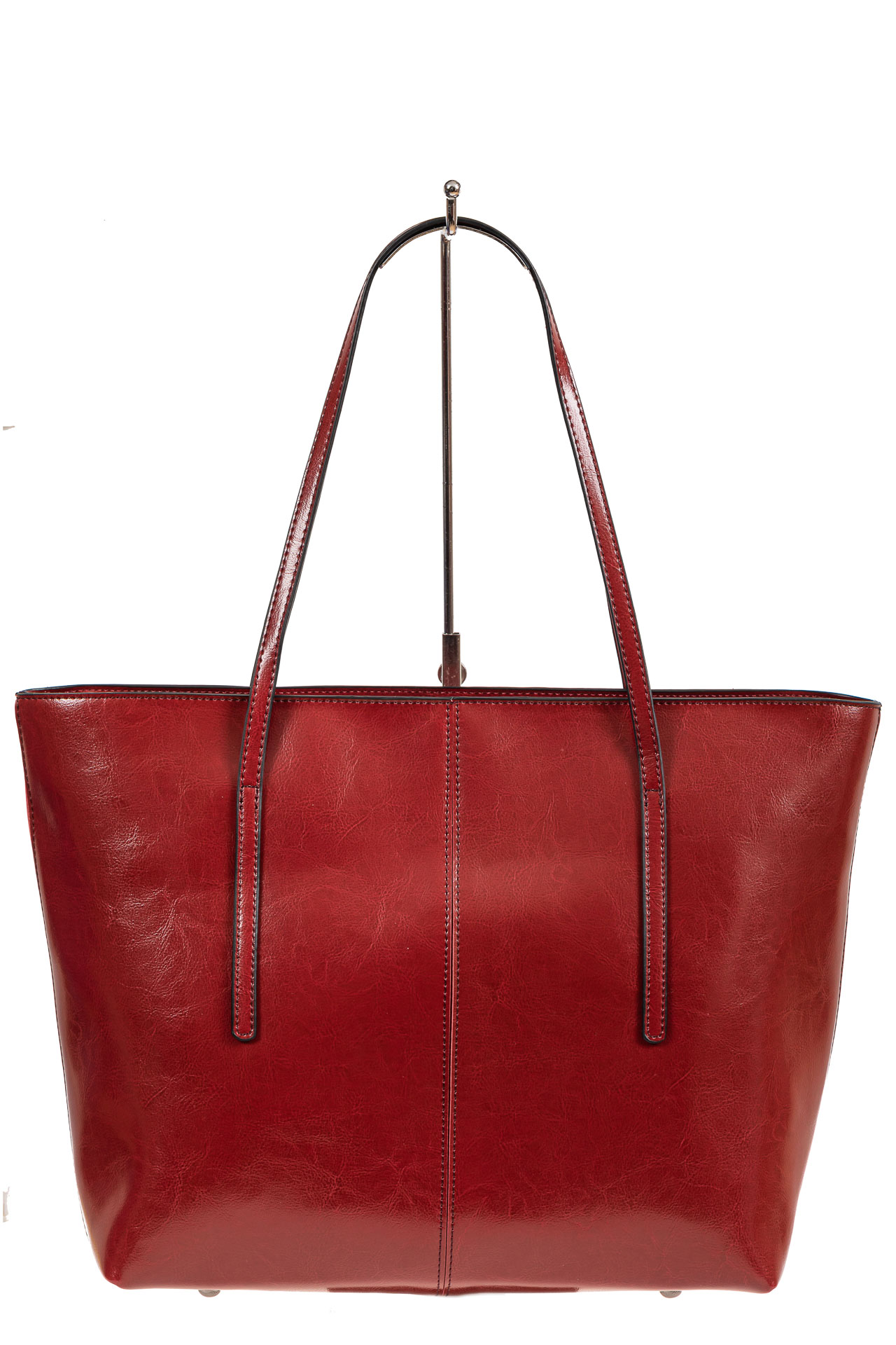 На фото 3 - Кожаная сумка-трапеция, цвет бордо