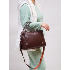 На фото 1 - Женская сумка из натуральной кожи, цвет бордо