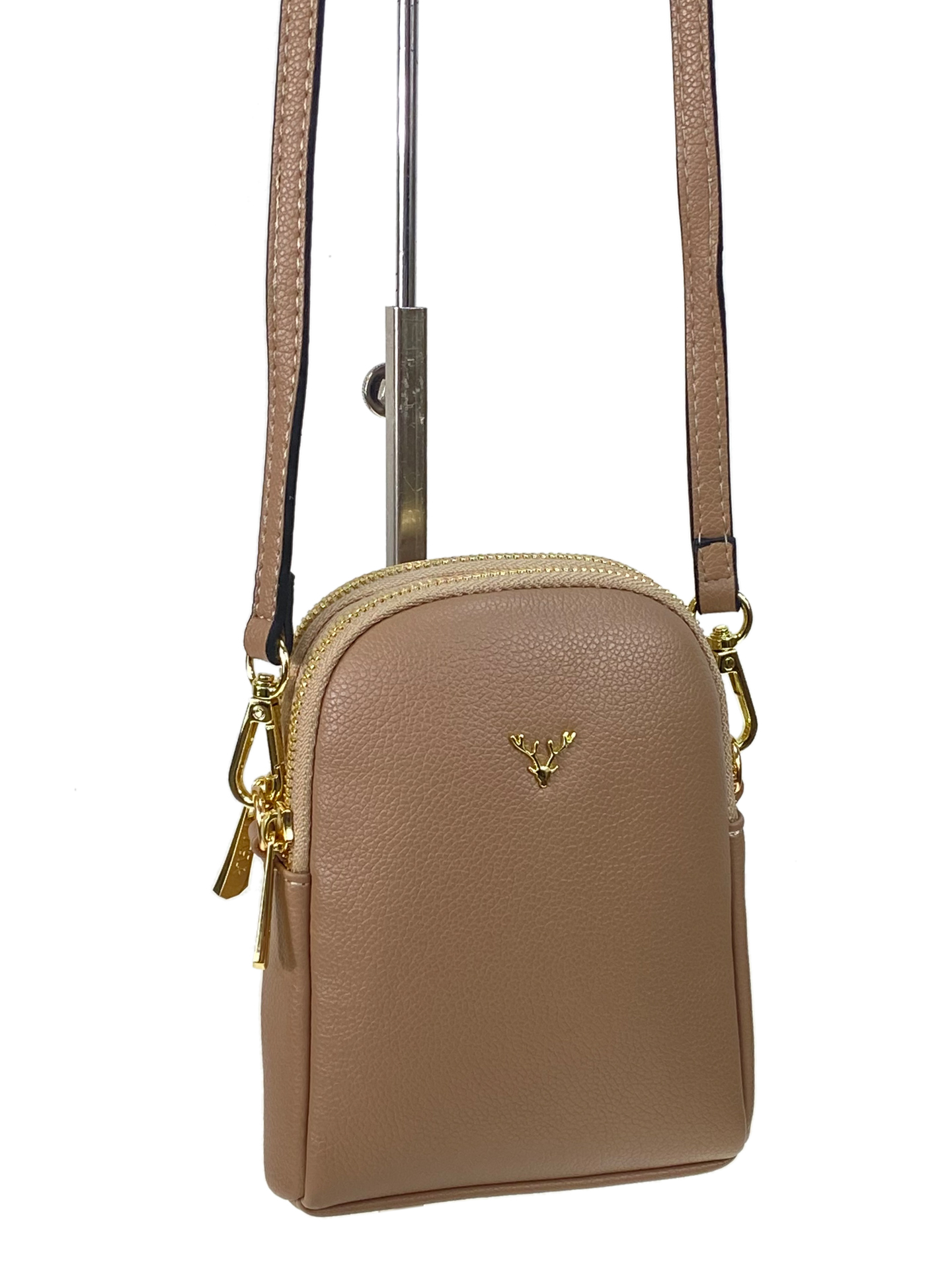 На фото 1 - Женская сумка из искусственной кожи, цвет бежевый