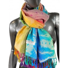 На фото 1 - Палантин из кашемира с радужной вышивкой, разноцветный