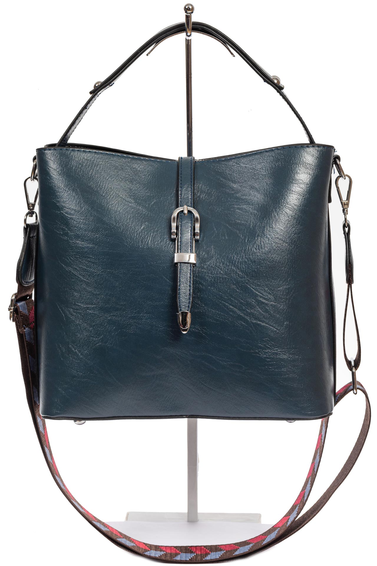 На фото 2 - Женская сумка-бочонок из искусственной кожи, цвет синий