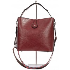 На фото 3 - Женская сумка-бочонок из искусственной кожи, цвет красный