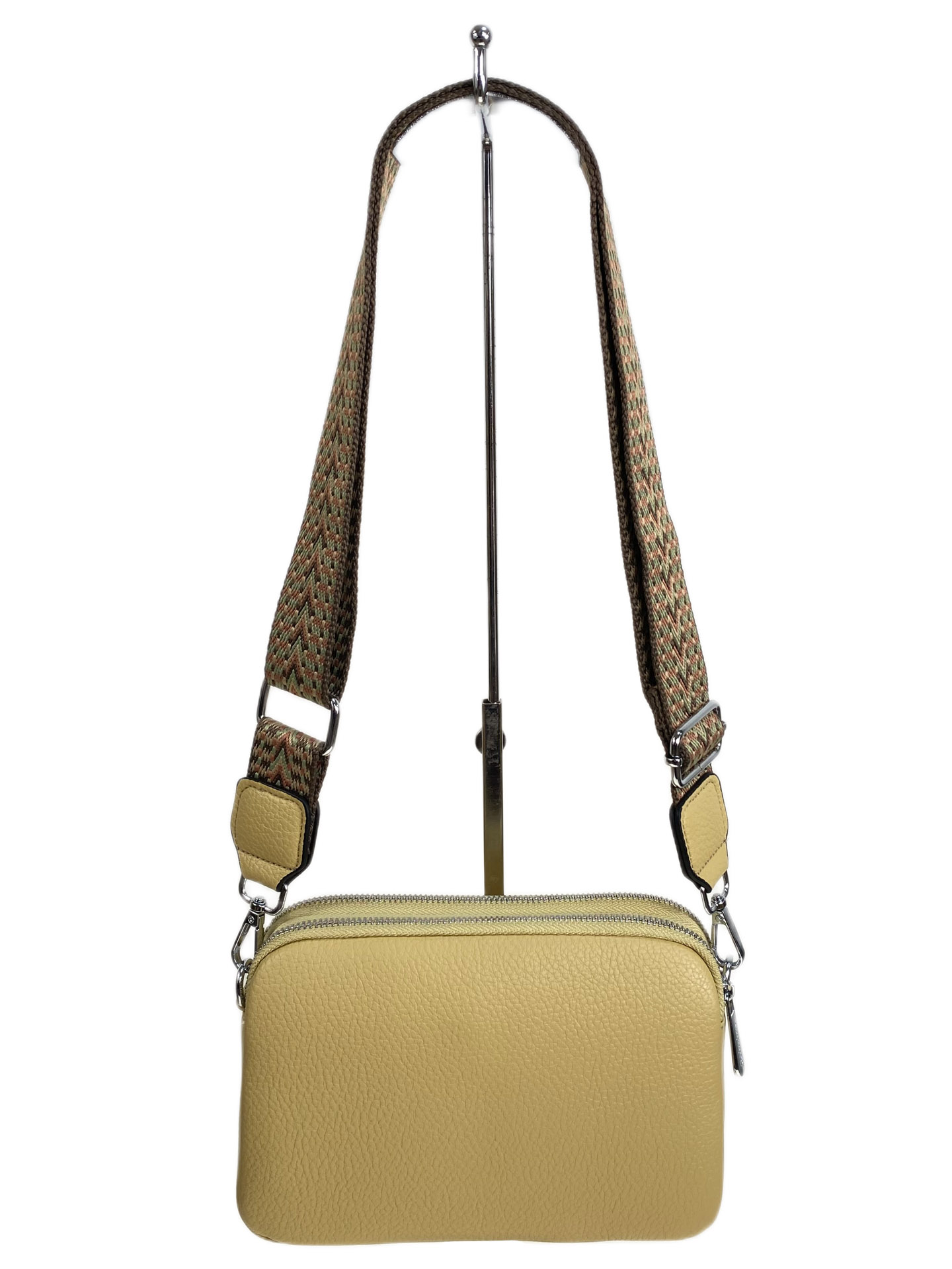 На фото 2 - Женская сумка из искусственной кожи, цвет светло желтый