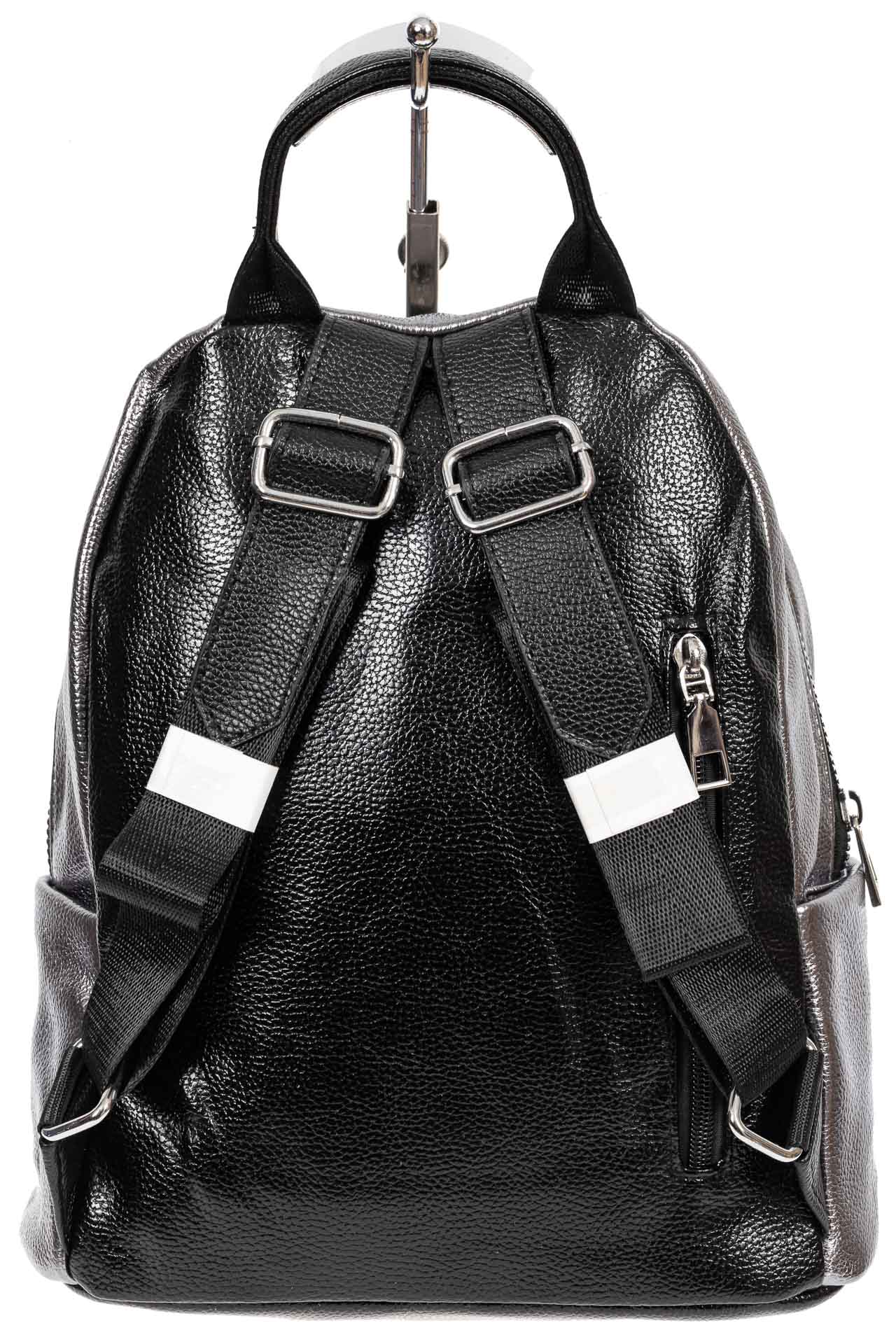 На фото 3 - Рюкзак молодёжный из экокожи, цвет серебристый с чёрным