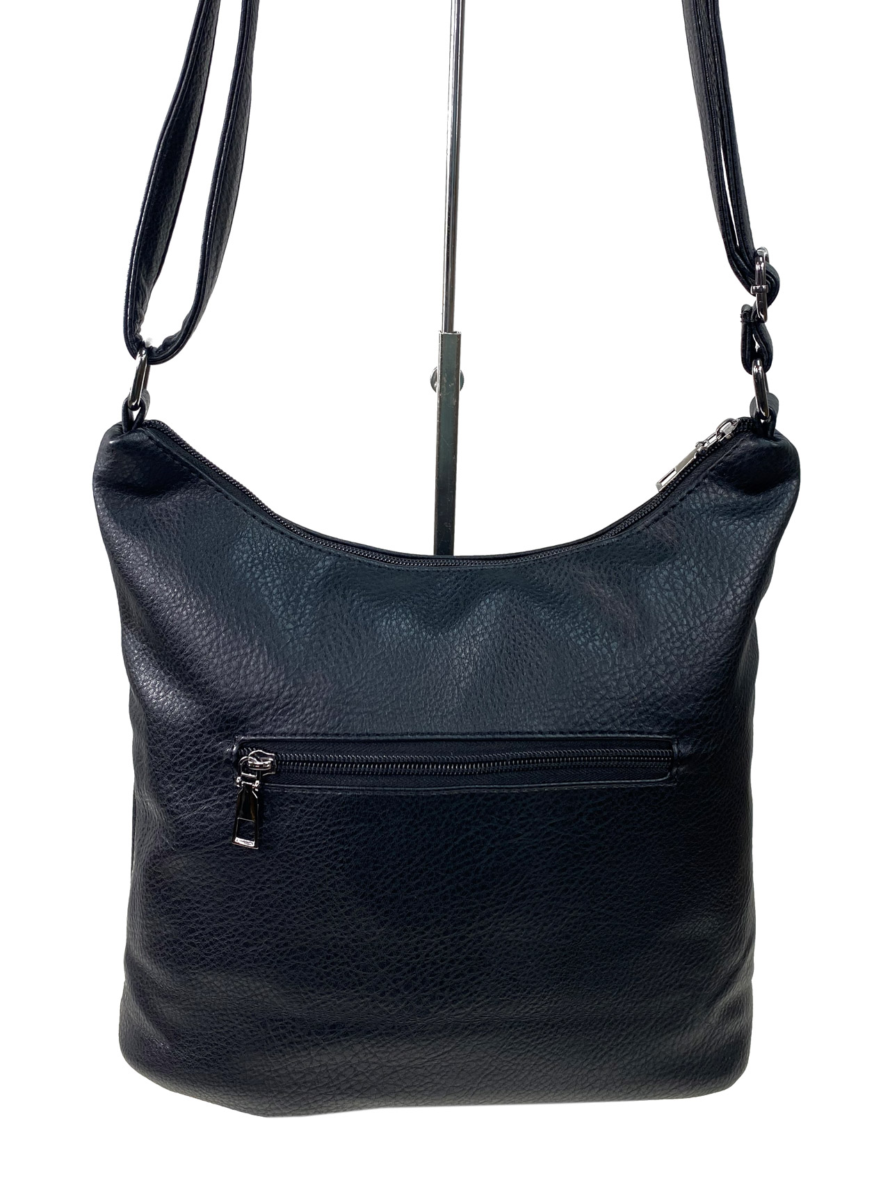 На фото 2 - Женская сумка хобо из искусственной кожи, цвет  черный