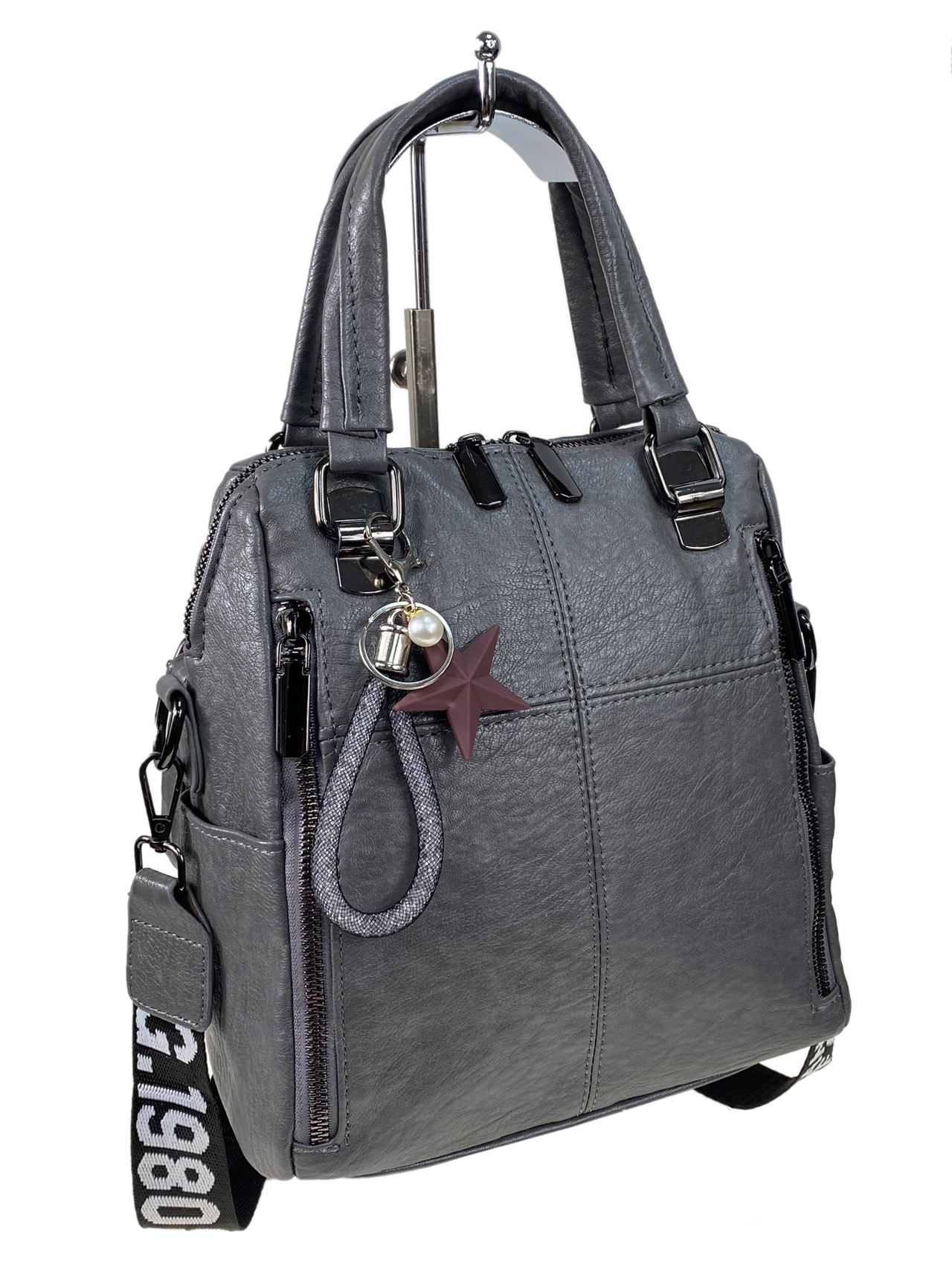 На фото 1 - Женская сумка-рюкзак трансформер из искусственной кожи цвет серый