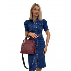 На фото 3 - Женская сумка-рюкзак трансформер из искусственной кожи цвет бордовый