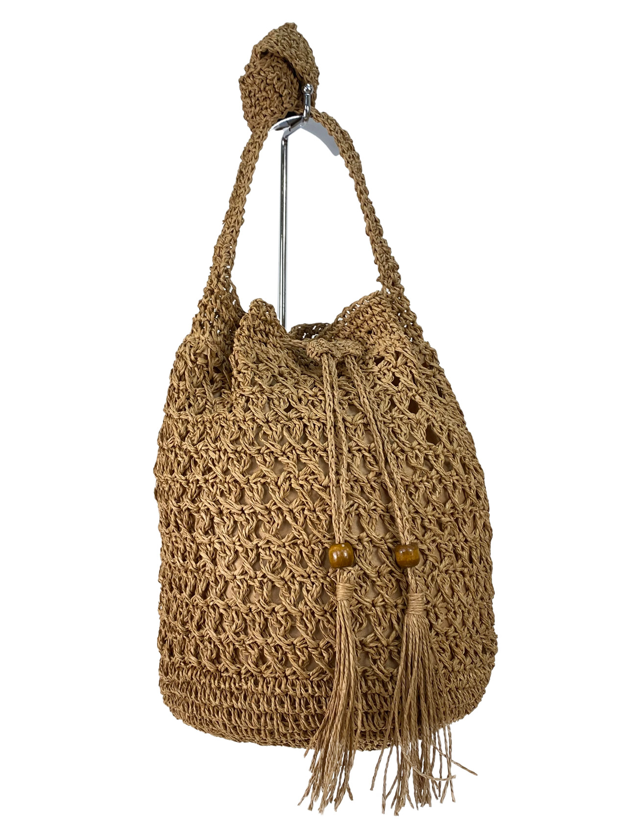 На фото 1 - Летняя женская сумка плетеная из соломы, цвет песочный