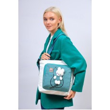 На фото 1 - Молодежная  сумка шоппер из текстиля, цвет белый с  зеленым