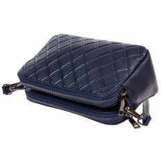 На фото 4 - Женская стёганая сумка из кожи, цвет синий