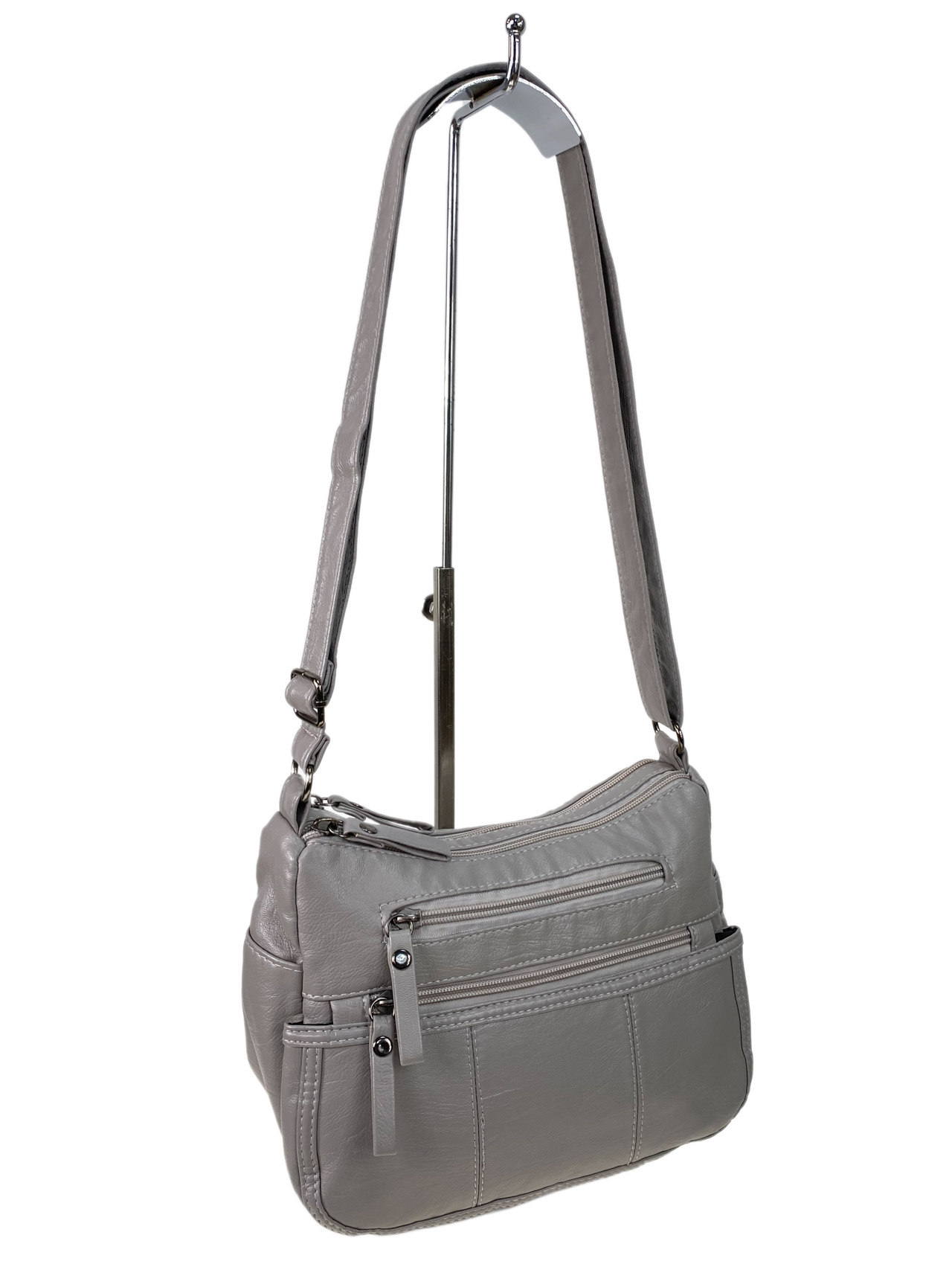 На фото 1 - Женская классическая  сумка из искусственной кожи, цвет серый