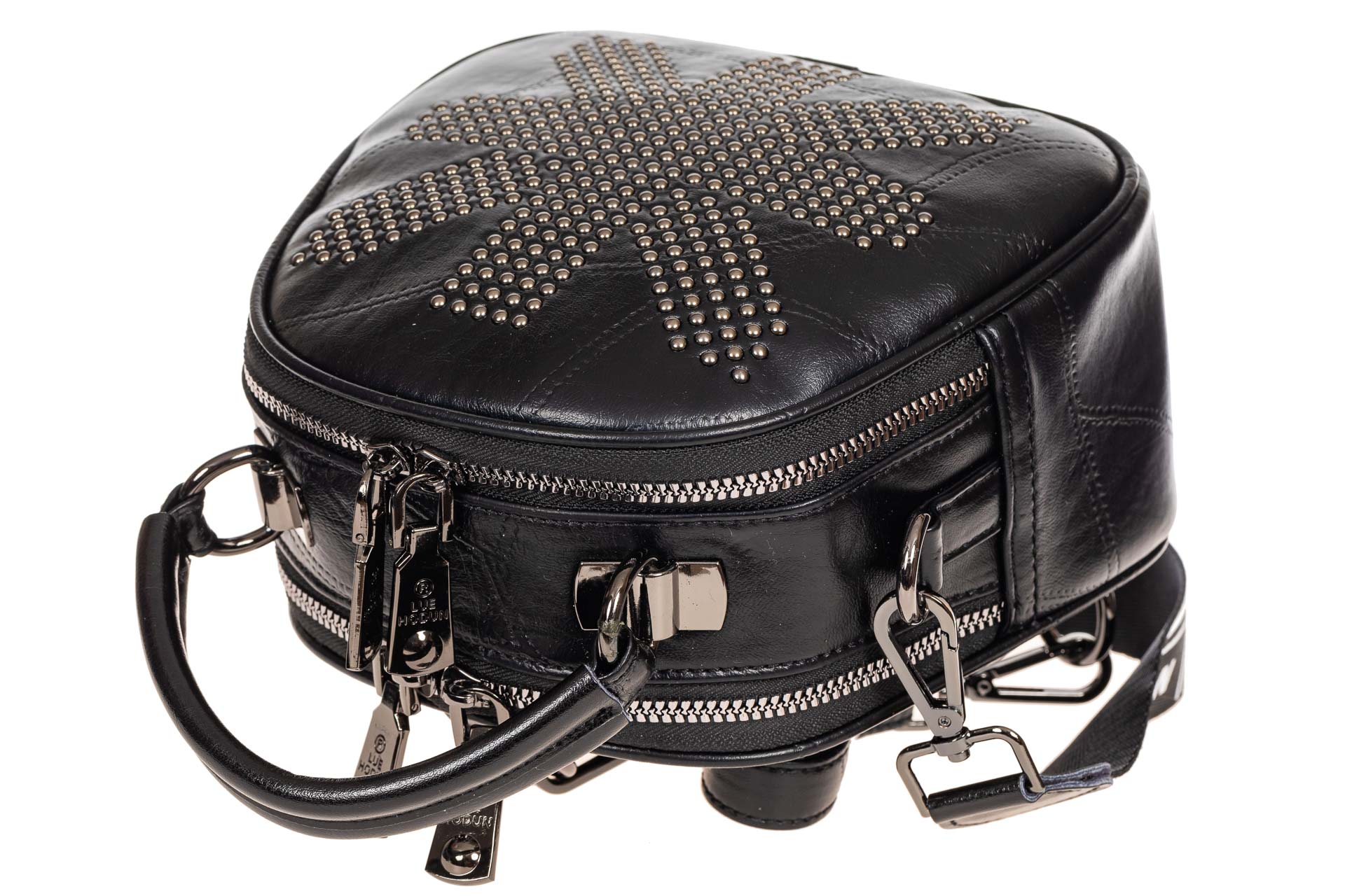 На фото 4 - Молодёжная сумка-рюкзак из искусственной кожи, цвет чёрный