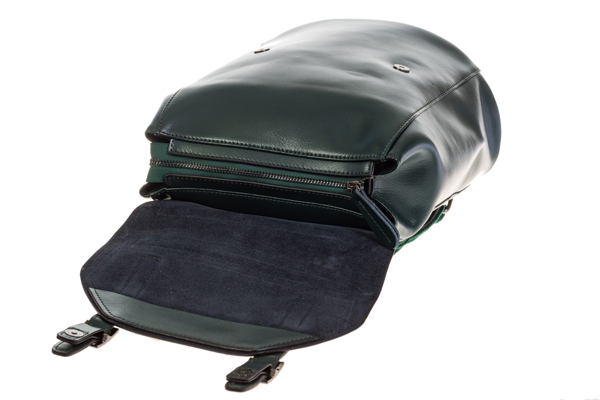 На фото 4 - Женский рюкзак – трансформер из натуральной кожи темно-зеленого цвета 3005