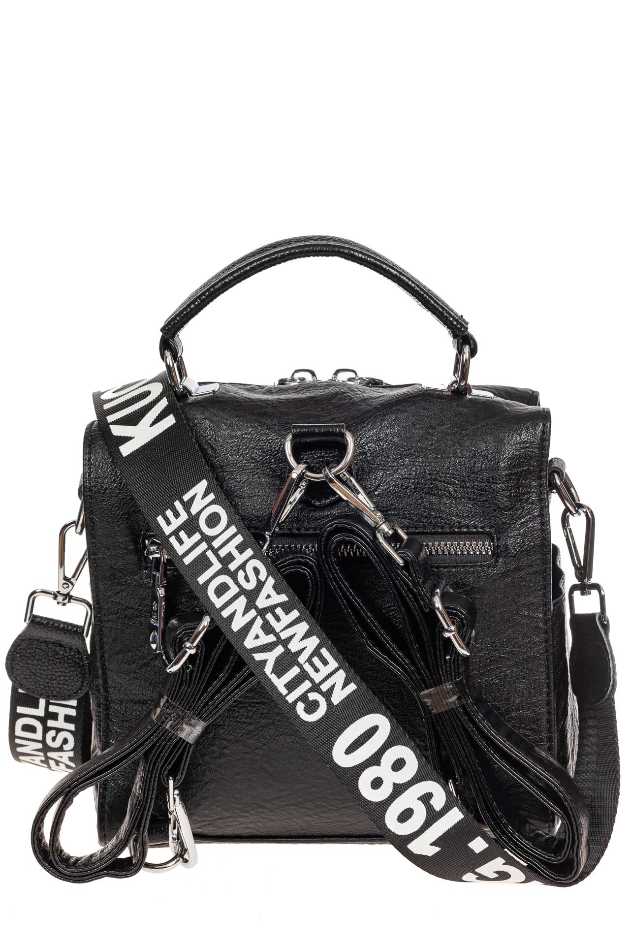 На фото 3 - Компактная сумка-рюкзак из искусственной кожи, цвет чёрный