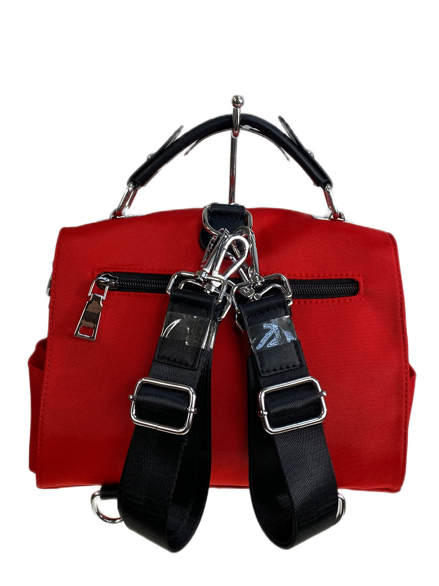 На фото 2 - Женская сумка-рюкзак из текстиля, цвет красный 