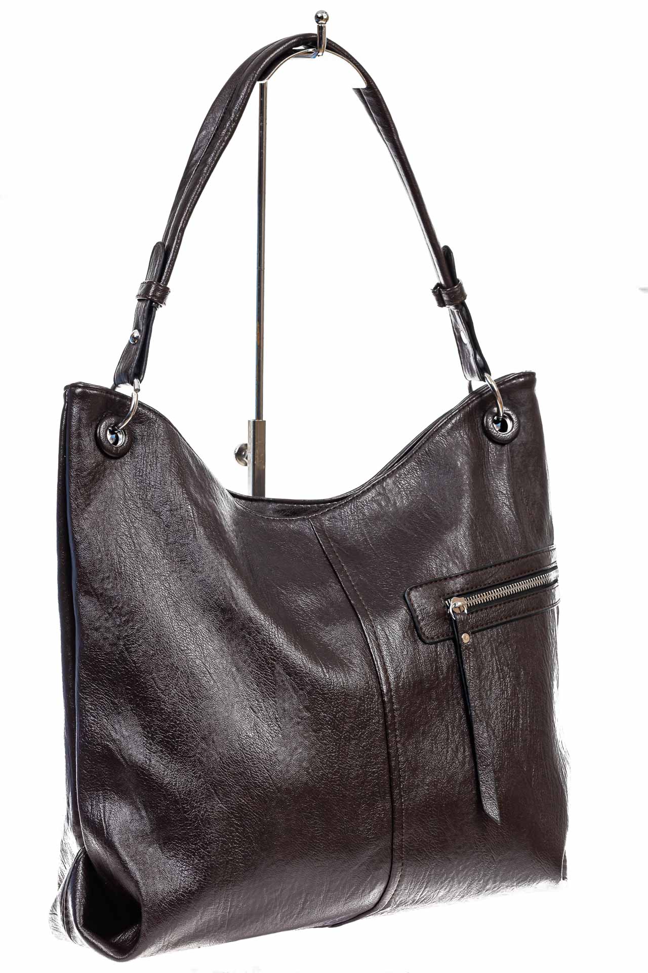 На фото 3 - Женская сумка хобо из искусственной кожи, цвет шоколад