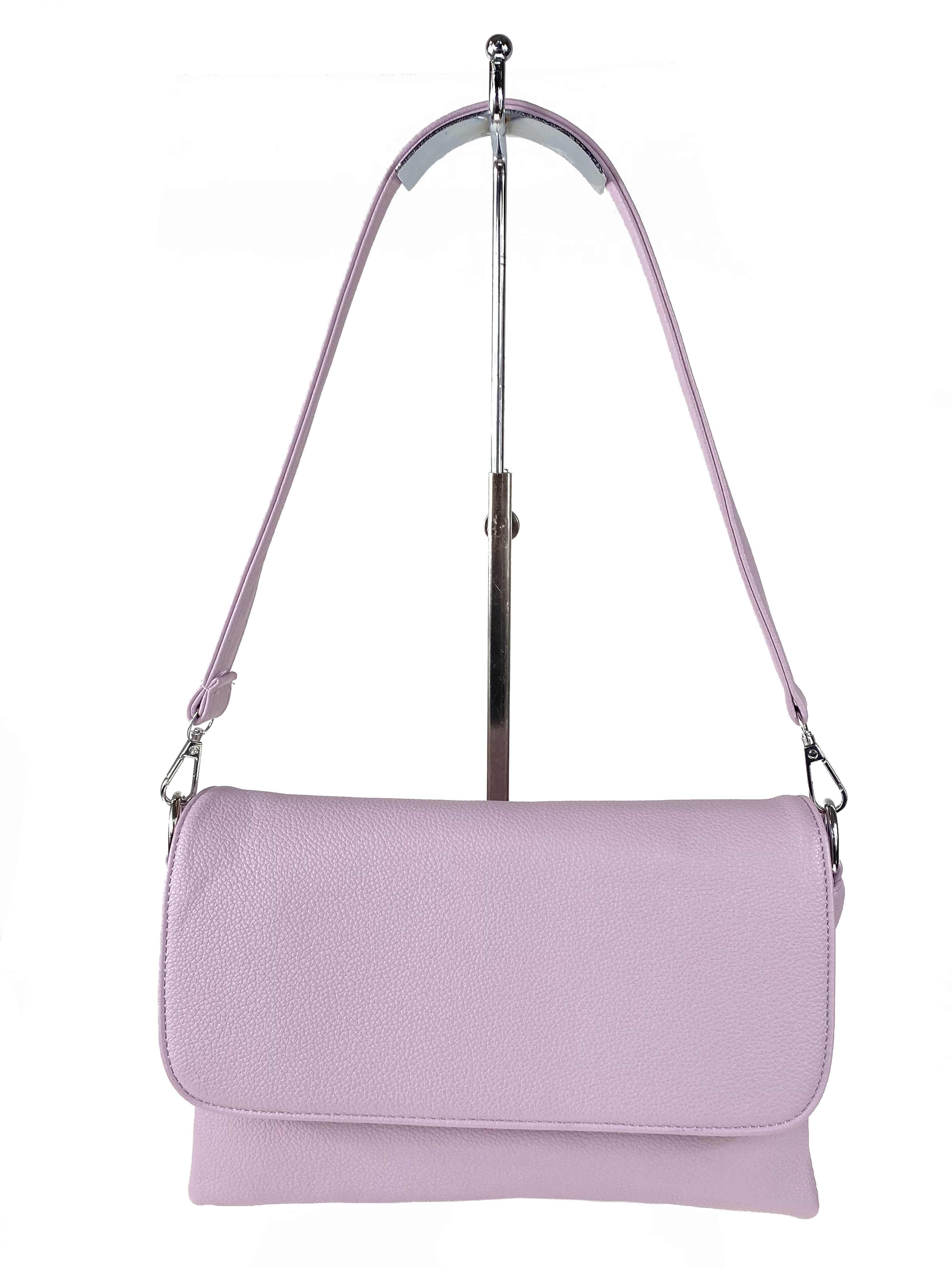 На фото 2 - Женская сумка-клатч  из мягкой  искусственной кожи,цвет сирень