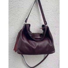 На фото 2 - Женская сумка из натуральной кожи, цвет бордо