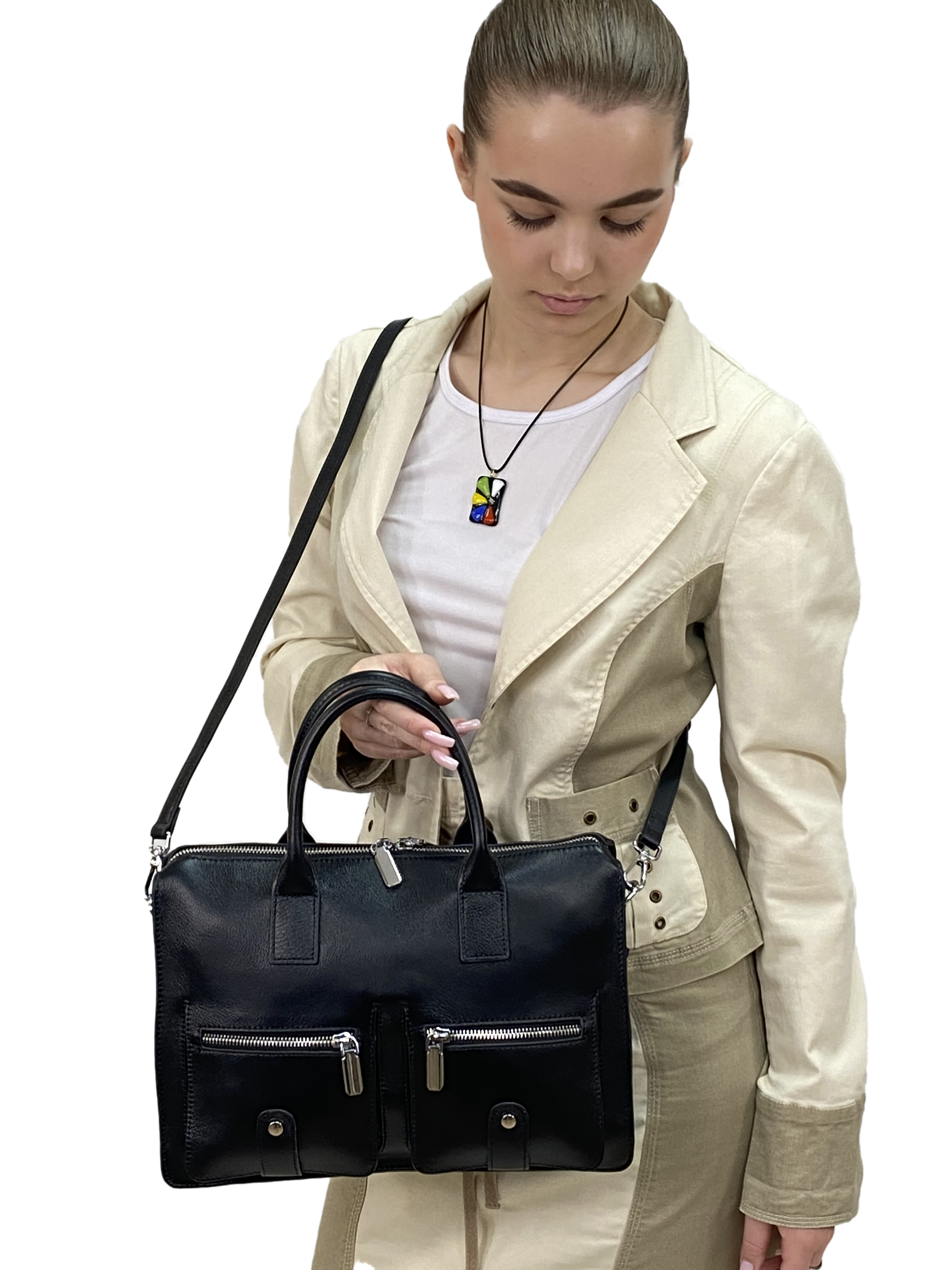 На фото 3 - Кожаная женская сумка-портфель, цвет черный