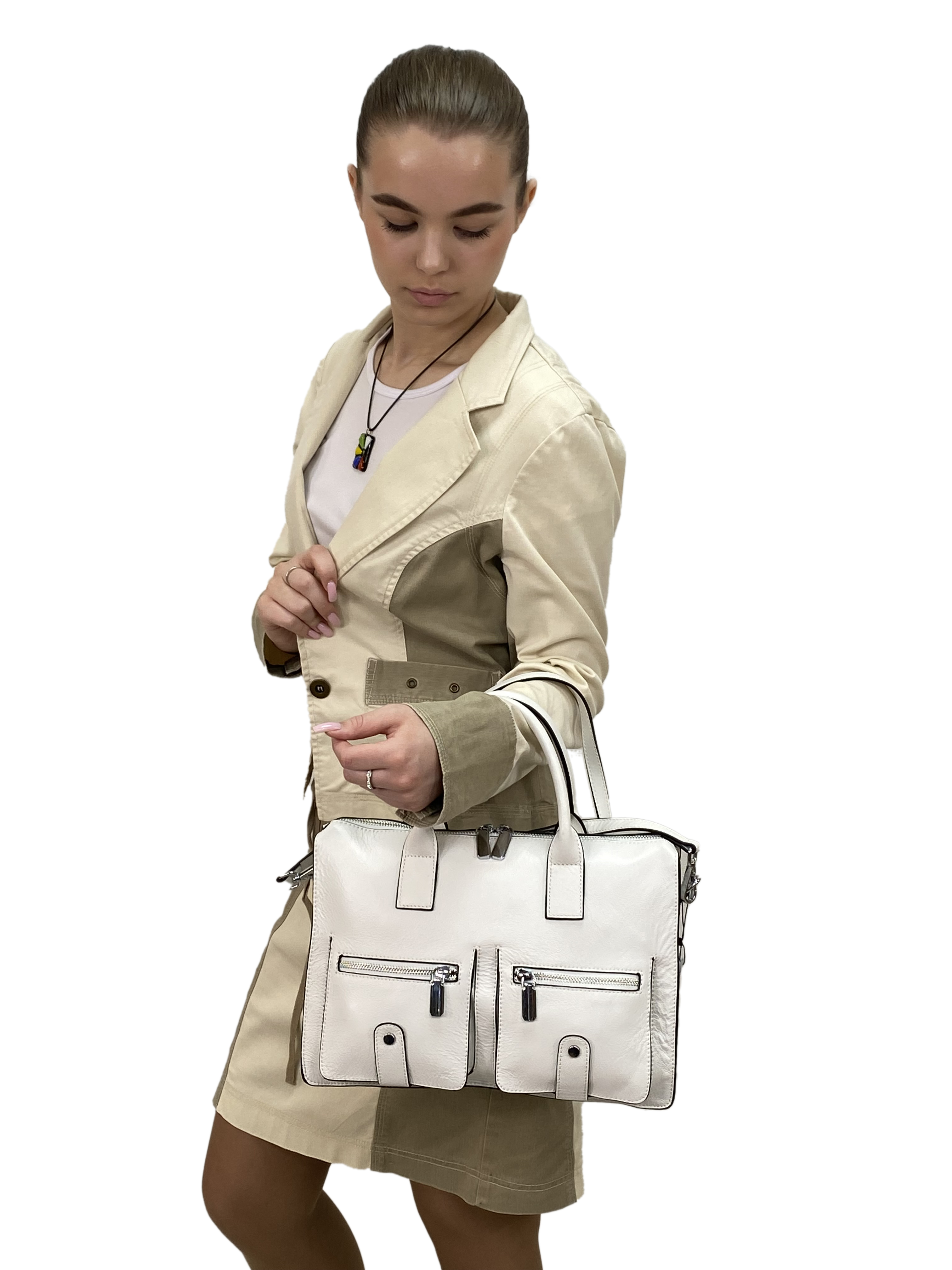 На фото 3 - Кожаная женская сумка-портфель, цвет белый