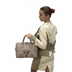 На фото 2 - Кожаная женская сумка-портфель, цвет пудра