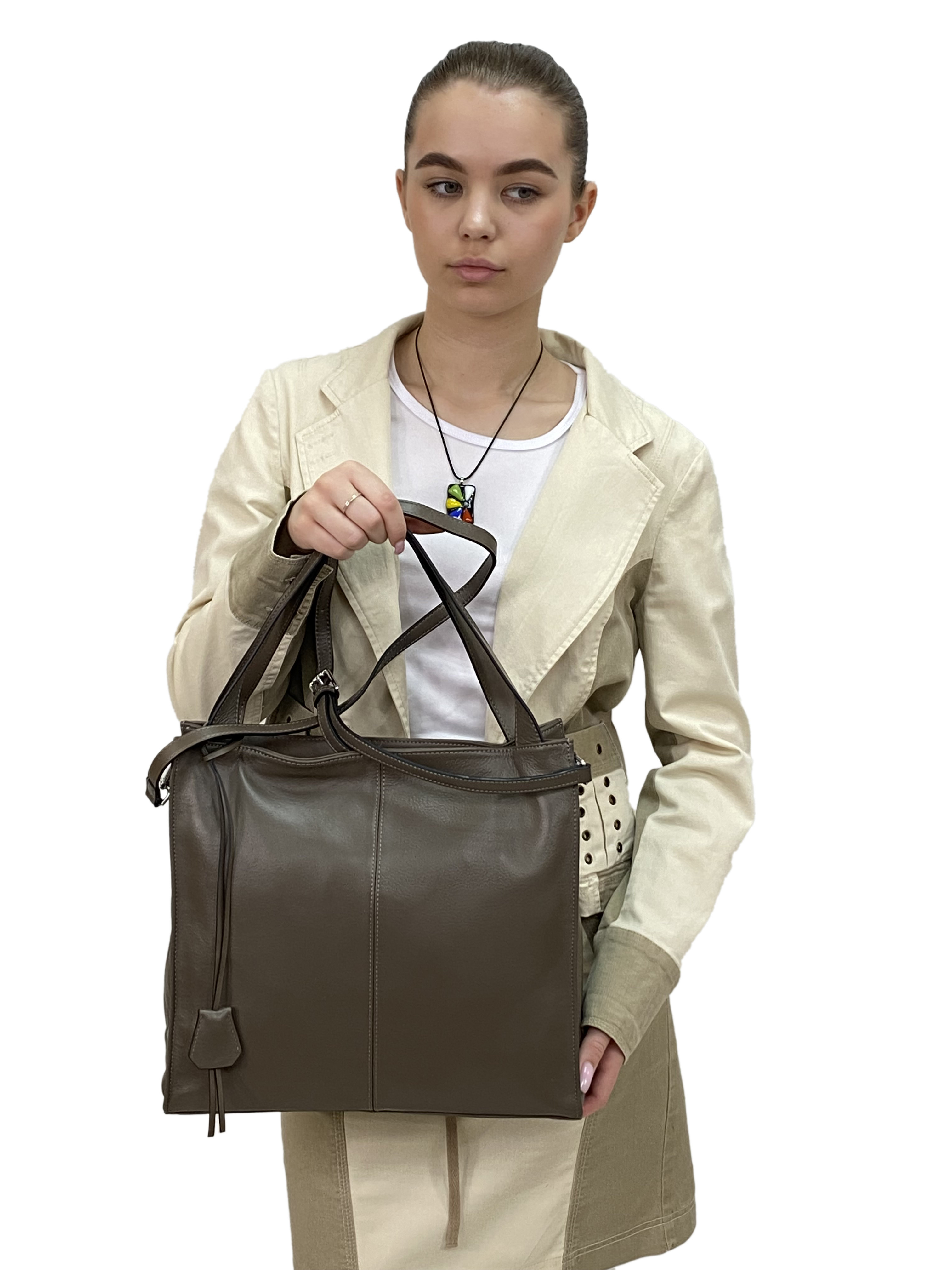 На фото 2 - Женская сумка  из натуральной кожи, цвет хаки