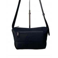 На фото 2 - Женская сумка из текстиля цвет черный 