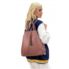 На фото 2 - Женская сумка- рюкзак из искусственной кожи, цвет розовый