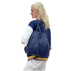 На фото 2 - Женская сумка- рюкзак из искусственной кожи, цвет синий