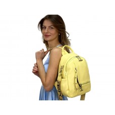 На фото 1 - Женский рюкзак   из искусственной кожи, цвет желтый 