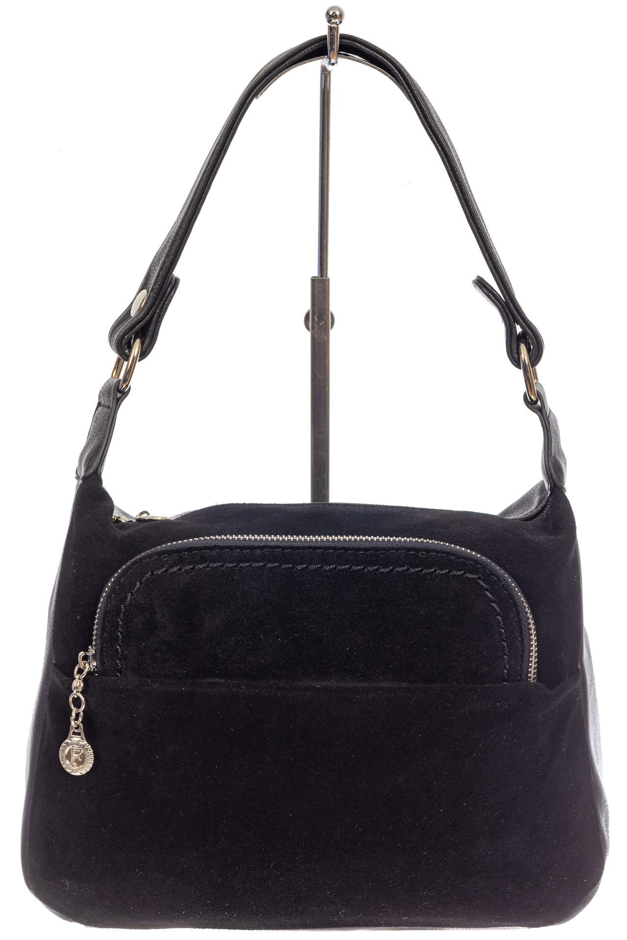 На фото 2 - Небольшая женская сумка из искусственной кожи и замши, цвет чёрный