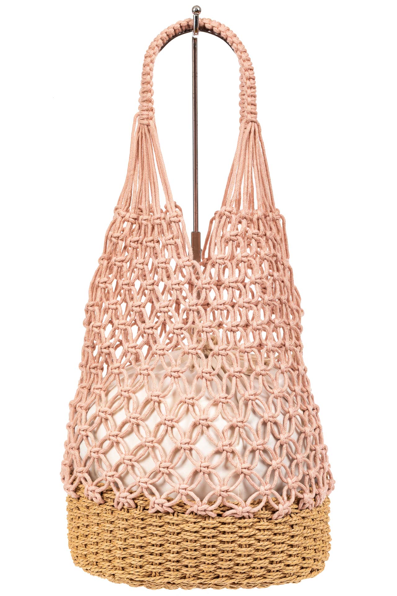 На фото 2 - Плетеная сумка-сетка из джута, цвет пудровый